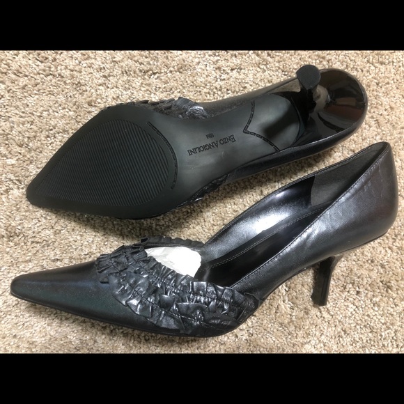 New Enzo Angiolini Pointed Toe Heels - Picture 2 of 3